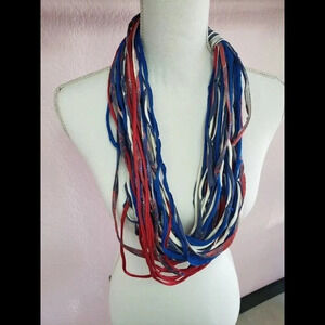 Dona Bella Shreds/Scarf